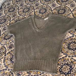 Silver-grey raglan sweater